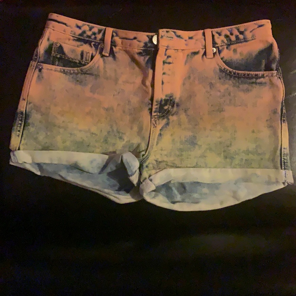 TopShop 90s inspired denim shorts